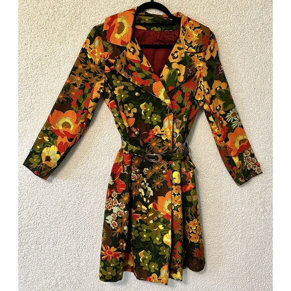 Travel Coat Travelcoats by Naman in a Flower Power Hippie Nylon 1970s Fashion - Picture 1 of 16